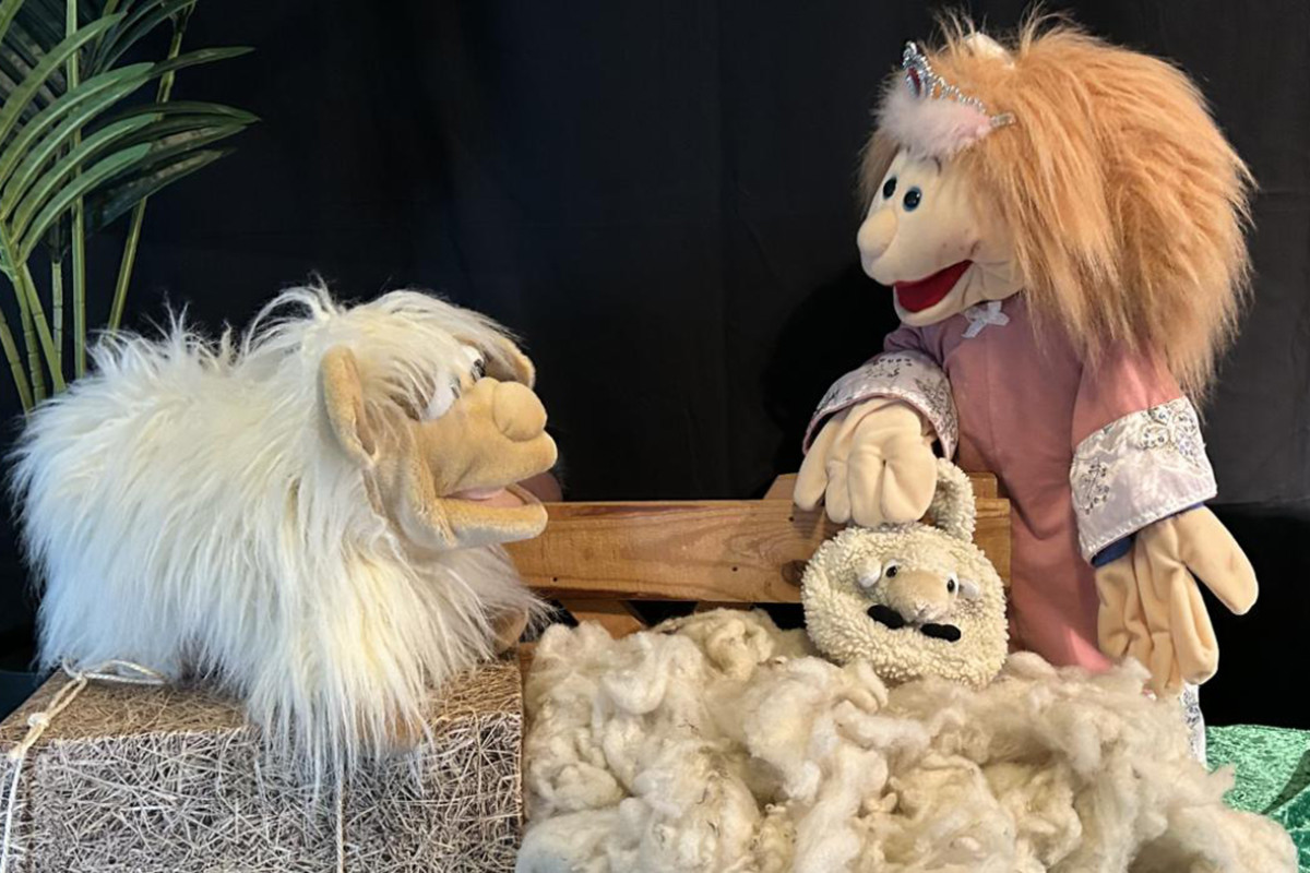 PWN De Hoep - Theater Poppekus - Door & Roosje