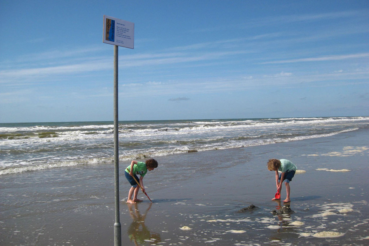 Bergen aan Zee - Poëzie in de branding