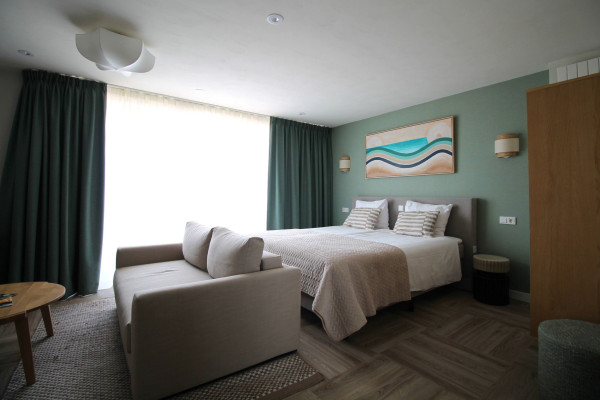 Beach Hotel Bergen aan Zee